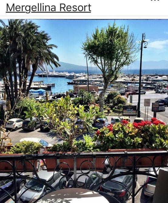 Mergellina Resort Napoli Esterno foto
